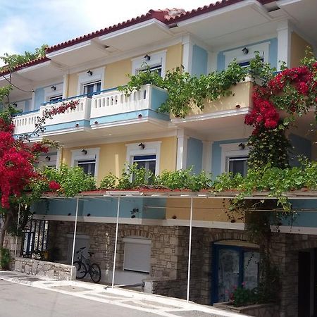 Paris Beach Hotel Ireo Exterior foto