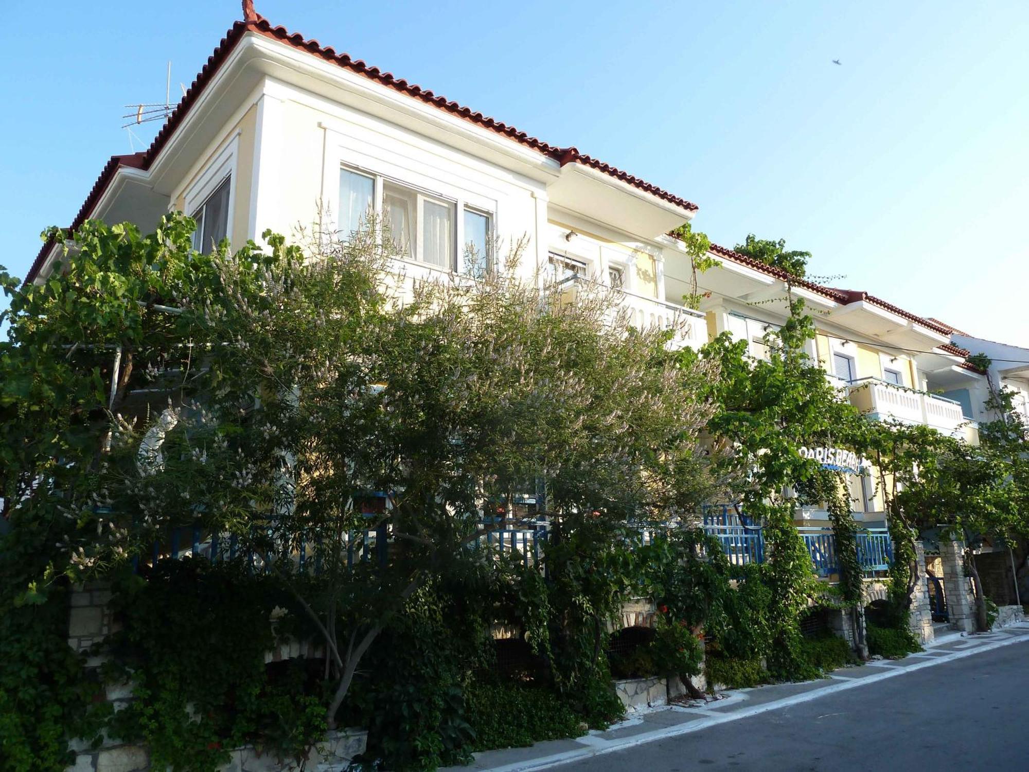 Paris Beach Hotel Ireo Exterior foto